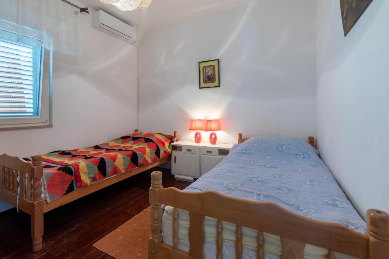 Ložišće Apartments By The Sea Bobovisca Na Moru, Brac - 5682 מראה חיצוני תמונה